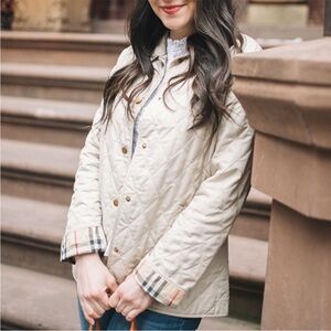 BURBERRY Beige Quilted Nova Check
Pattern Jacket